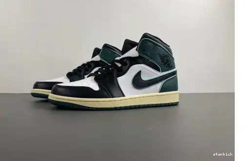 1  "LEGEND SE  MID Air FQ7818-100 FQ7818-100  PINK" Jordan 0705